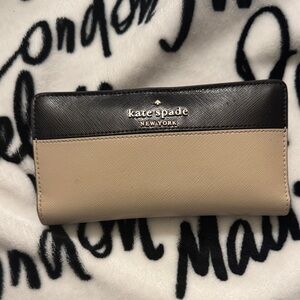 Kate Spade Black and Cream Wallet